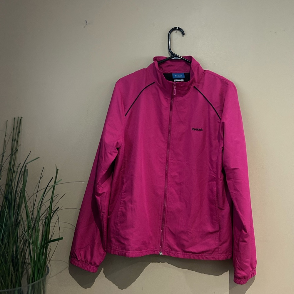 Reebok Women's Vibrant Pink windbreaker jacket